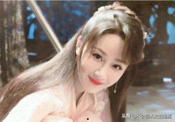 杨紫最新八卦爆料井柏然,娱乐圈新恋情引热议